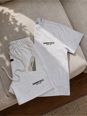Men’s Light Gray Sweatpants